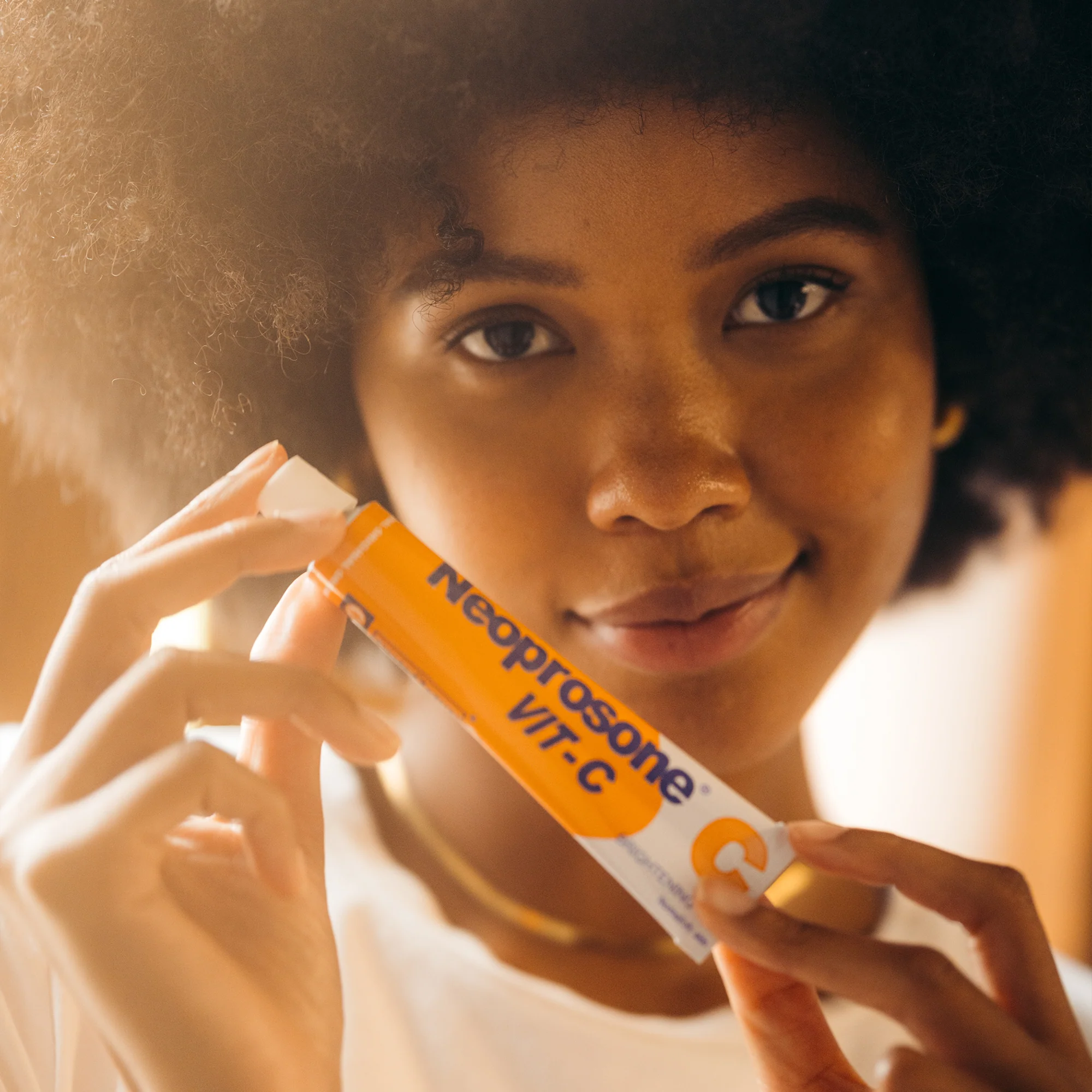 Neoprosone Brightening Cream With Vitamin C 50g / 1.7 fl oz - Image 9