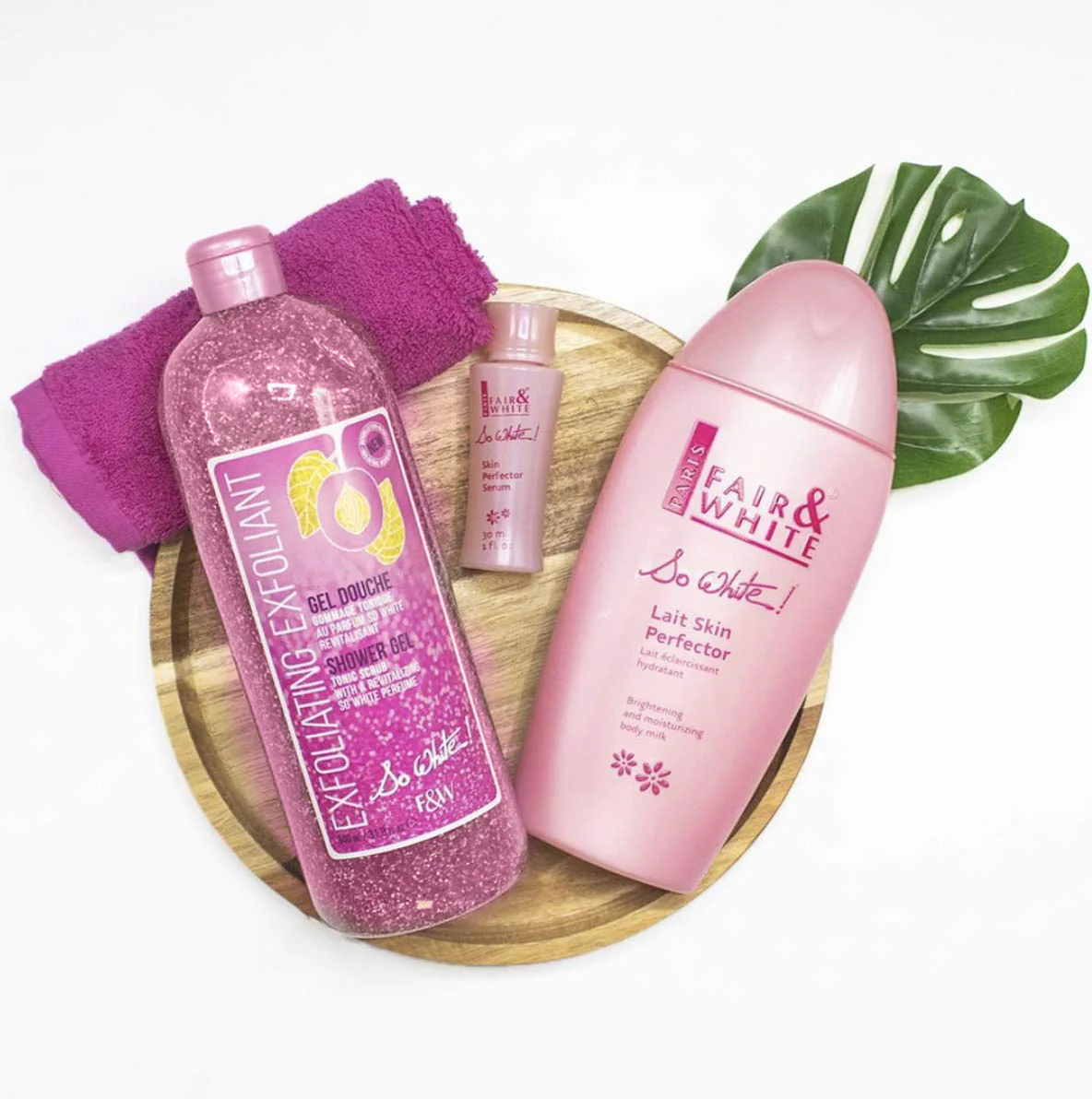 So White Exfoliating Shower Gel With Tonic Scrub 940ml - Image 8